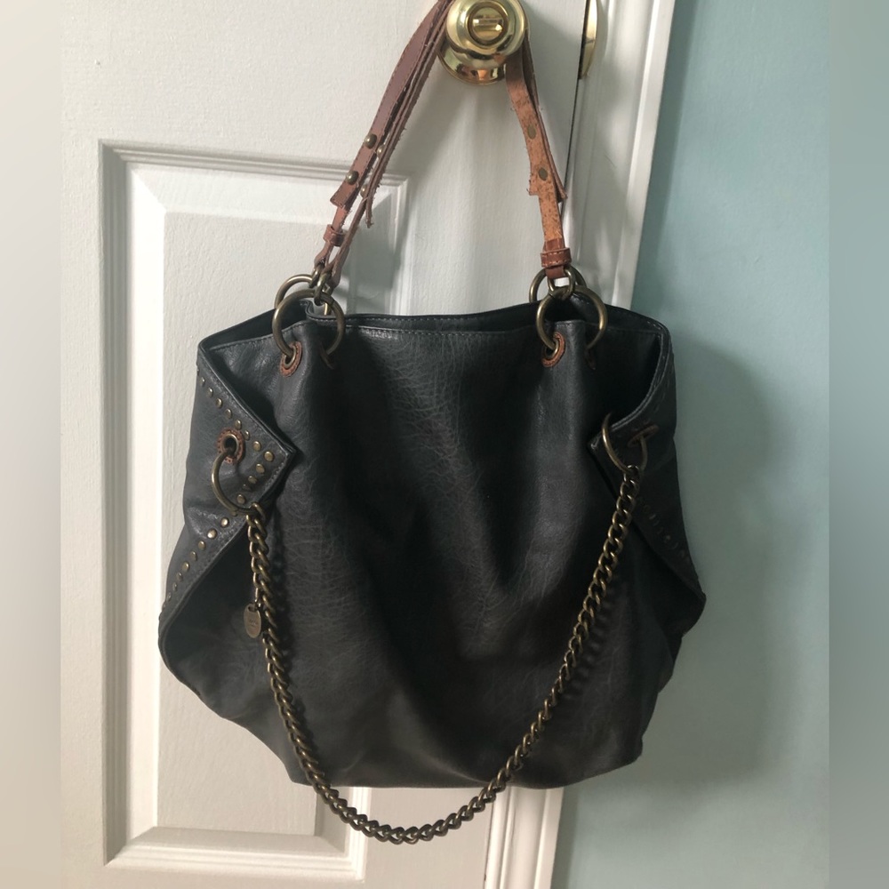 Great like new tote bag for work and trips.
